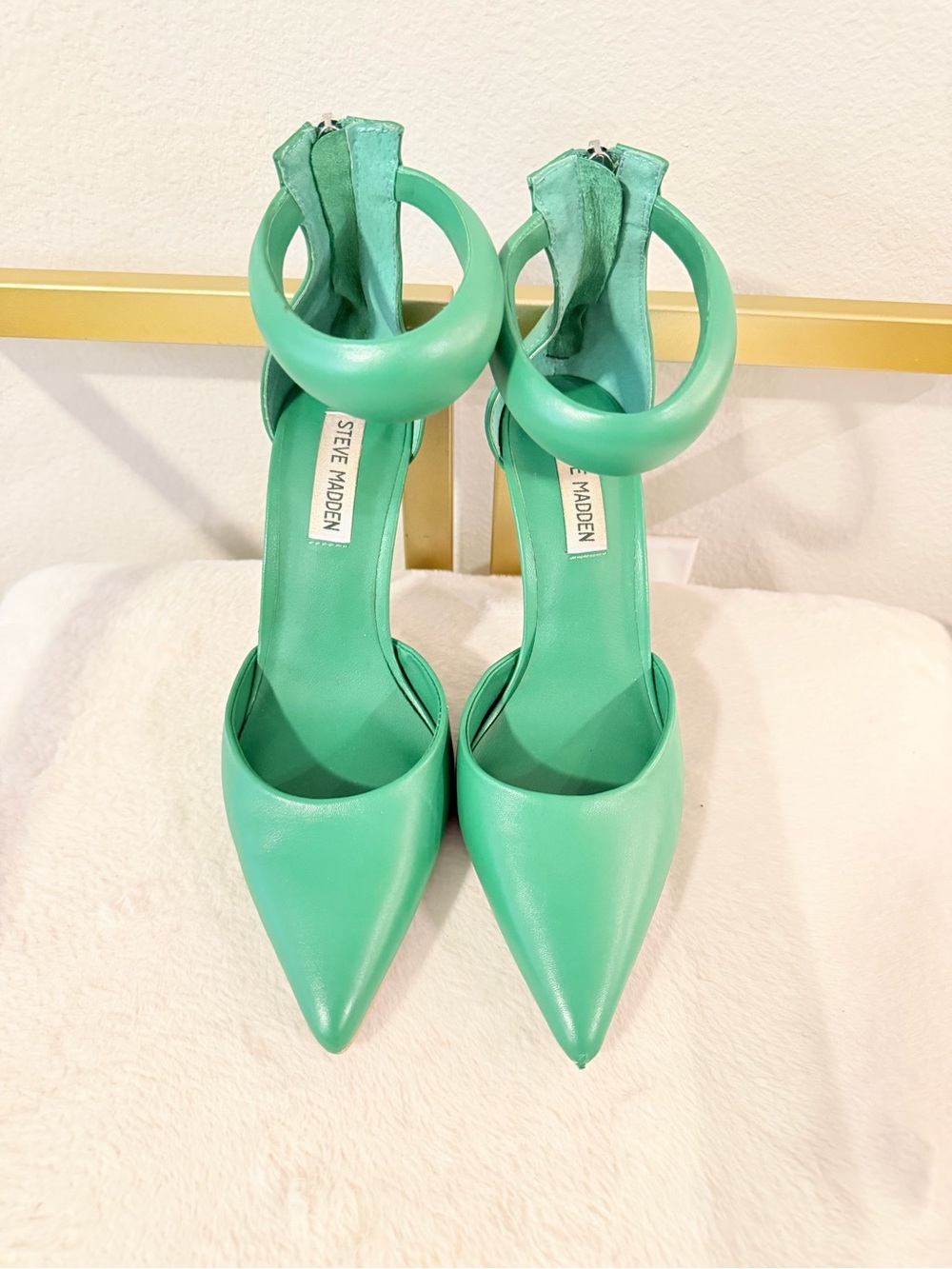Steve Madden Puff Ankle Pumps | Size 8.5